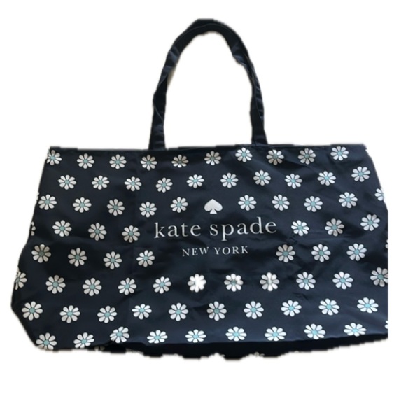 Large Foldup Canvas Daisy Tote - Picture 2 of 6